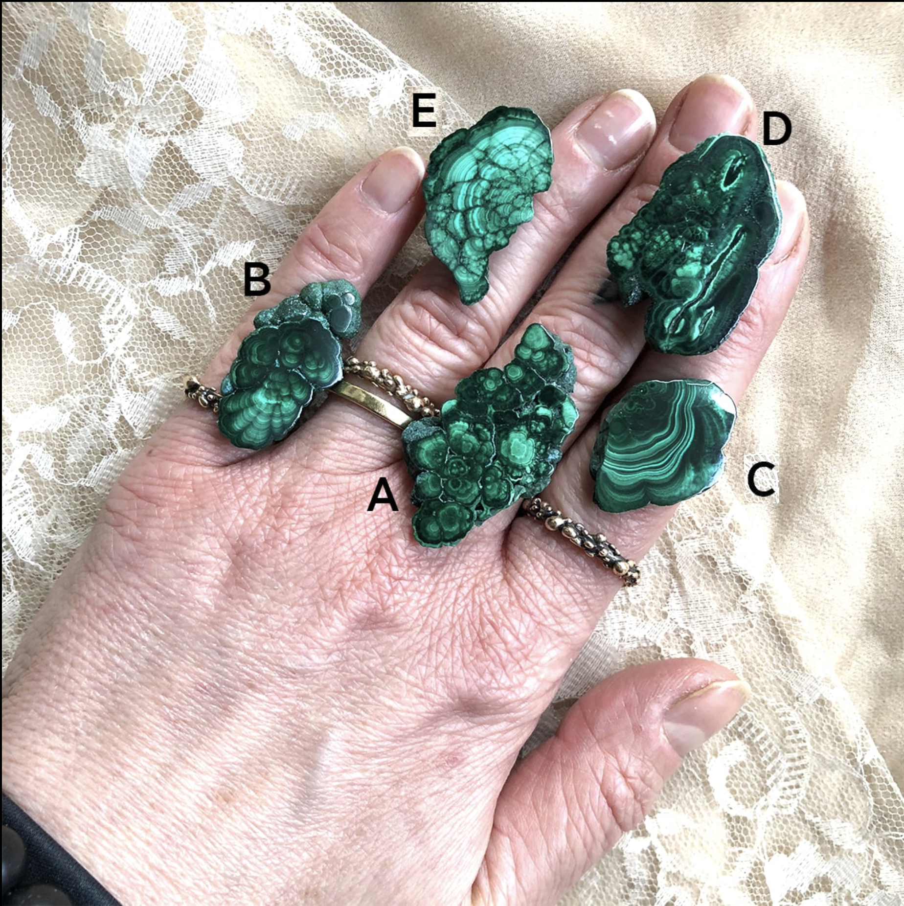 Raw malachite ring deals