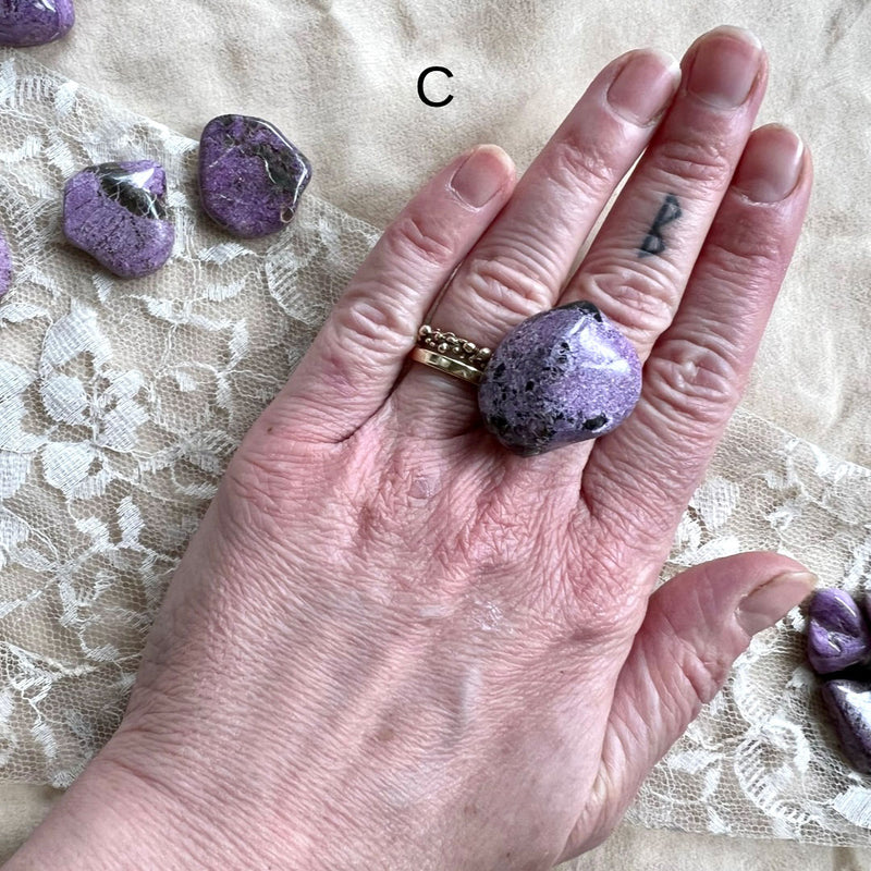 Stichtite Ring - Made to Order